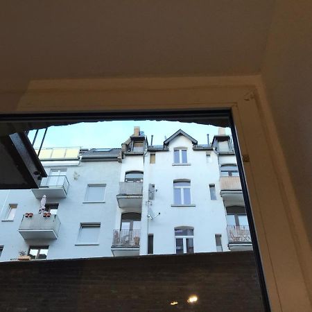 Roter Sandstein Zink Mainz Exterior foto